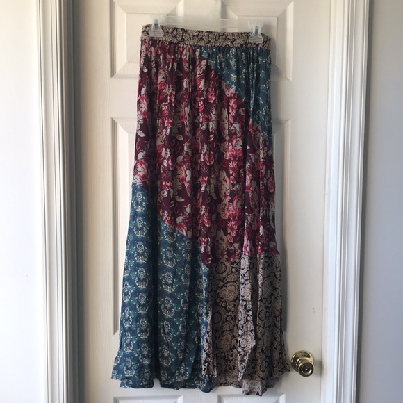 Come Together Maxi Skirt - Picture 8 of 10